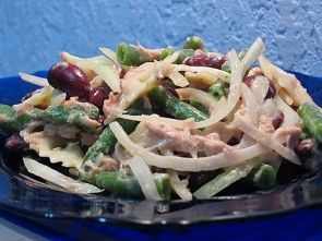 Салат с тунцом и макаронами Салат с тунцом и макаронами