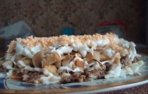Салат со шпротами и грибами Салат со шпротами и грибами