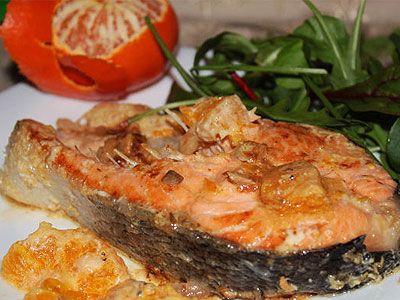 Семга, тушеная с мандаринами Семга, тушеная с мандаринами