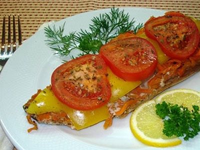 Скумбрия, запеченная с овощами Скумбрия, запеченная с овощами