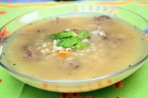 Суп из куриной печени с перловой крупой Суп из куриной печени с перловой крупой