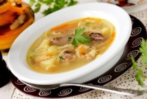 Суп с кроличьими потрошками и лапшой Суп с кроличьими потрошками и лапшой