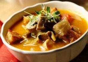 Суп с шампиньонами и говядиной в мультиварке