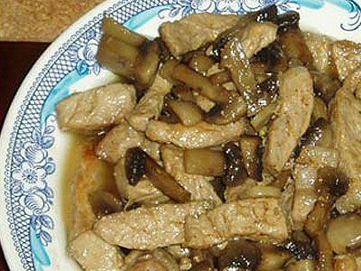 Свинина с грибами в вине
