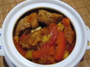 Свинина с овощами в горшочке Свинина с овощами в горшочке