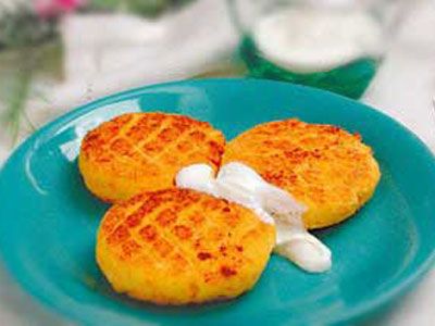 Сырники с морковью Сырники с морковью