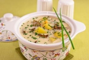 Сырный суп с белыми грибами Сырный суп с белыми грибами