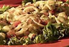 Теплый салат с кальмарами Теплый салат с кальмарами