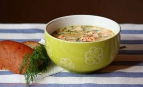 Уха из красной рыбы со сливками Уха из красной рыбы со сливками