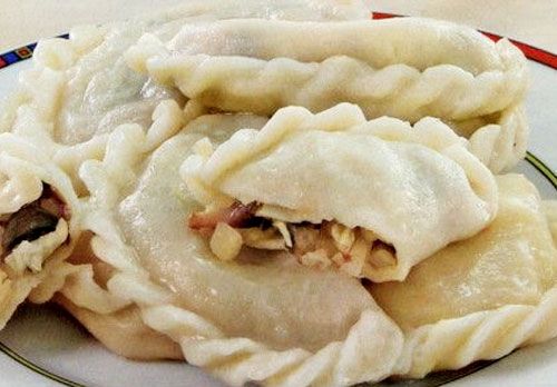 Вареники с капустой и грибами Вареники с капустой и грибами