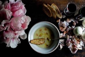 Вкусный чесночный суп Вкусный чесночный суп