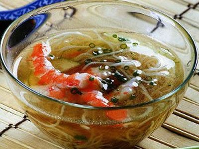 Холодный суп с креветками Холодный суп с креветками