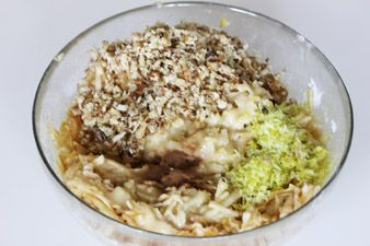 Яблочный пирог с орехами