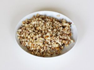 Яблочный пирог с орехами