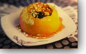 Яблоки с орехами в мультиварке Яблоки с орехами в мультиварке