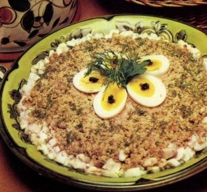 Яйца рубленные с чесноком Яйца рубленные с чесноком