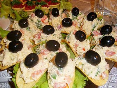 Закуска быстрая «На чипсах» Закуска быстрая «На чипсах»