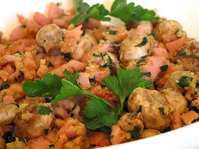 Закуска из шампиньонов и ветчины Закуска из шампиньонов и ветчины