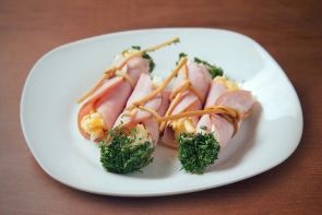 Закуска "Вкусные свитки" Закуска "Вкусные свитки"