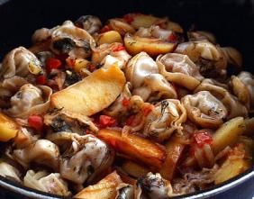 Жаркое чучвара (с пельменями) Жаркое чучвара (с пельменями)