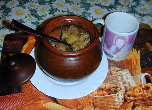 Жаркое в горшочке Жаркое в горшочке
