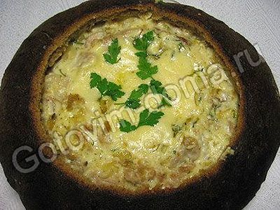 Жюльен в хлебном каравае Жюльен в хлебном каравае