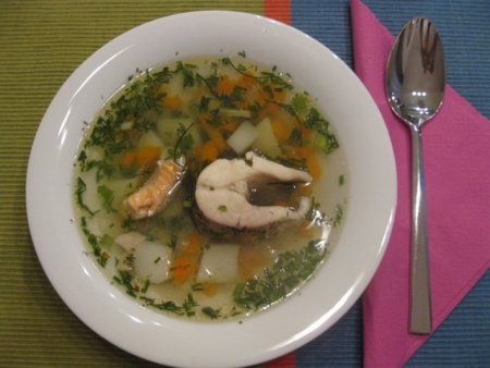 Рецепт ухи из щуки. Вкусное первое блюдо
